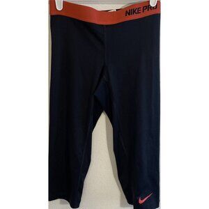 Nike Pro Capri Activewear Leggings Women XS Black Yoga Stretch